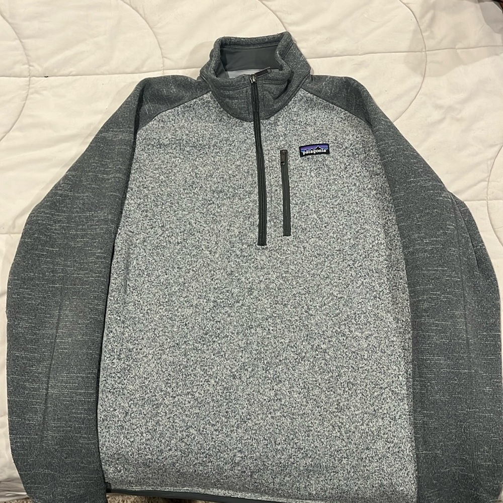 Patagonia quarter zip pullover